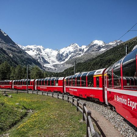 Casa Lalla Affittasi Nel Centro Di Poschiavo Eksteriør bilde