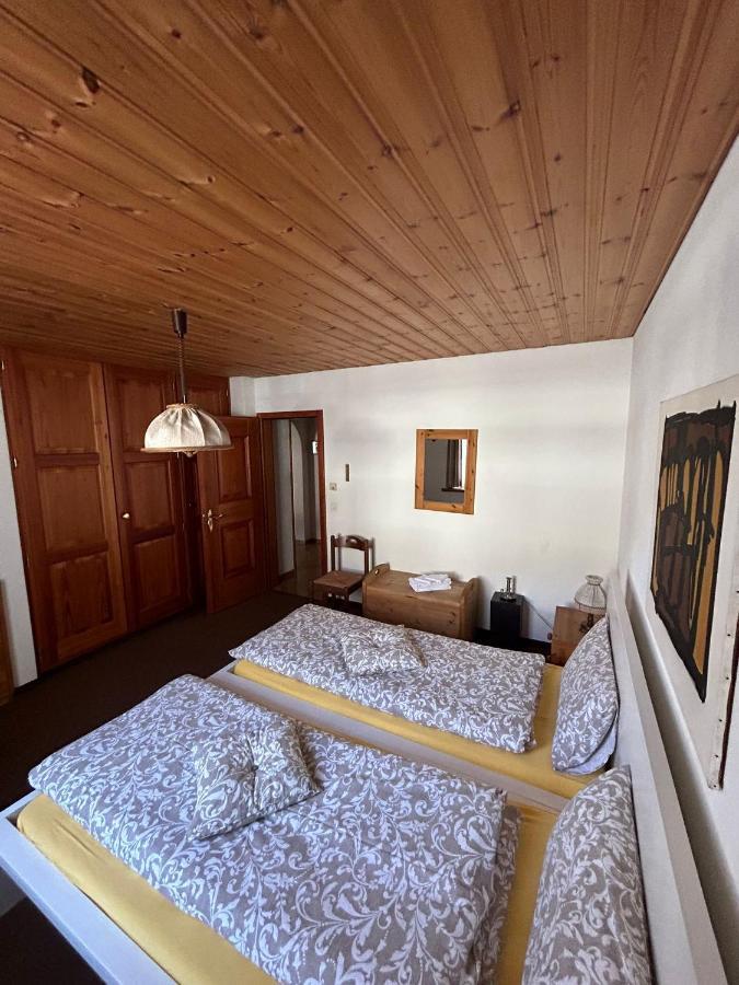 Casa Lalla Affittasi Nel Centro Di Poschiavo Eksteriør bilde